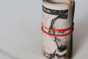Bankroll means less in low-stakes games.